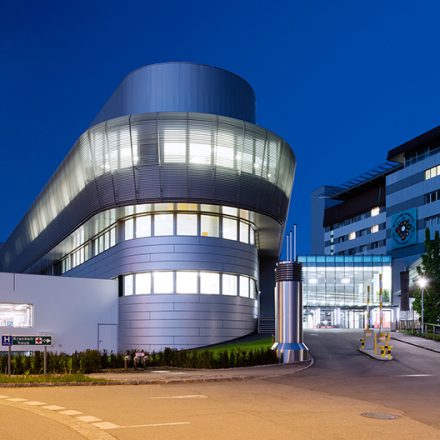 Centrální chirurgické centrum nemocnice Milosrdných sester BHS Ried, Rakousko